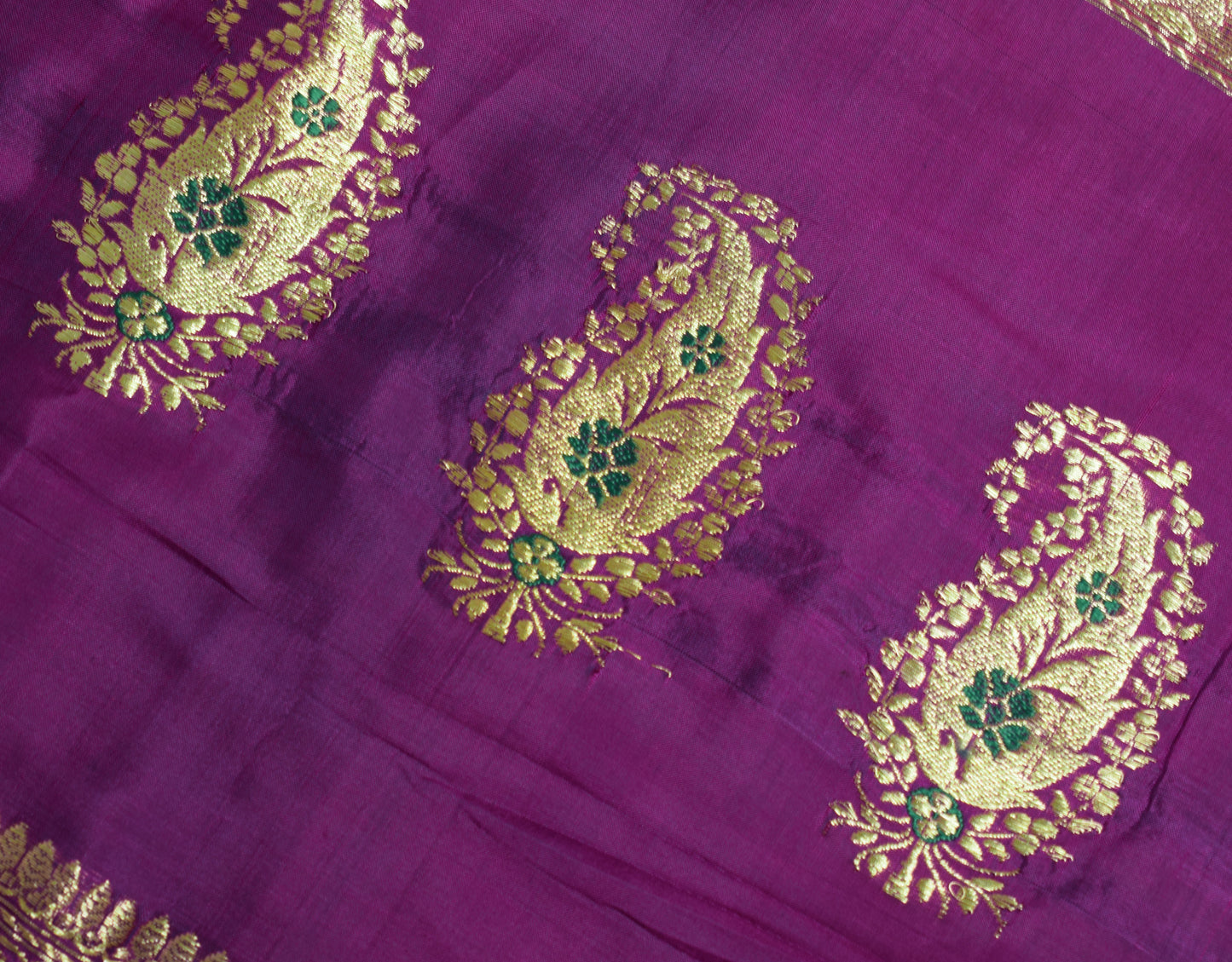 Sushila Vintage Purple Banarasi Sari Remnant Scrap Pure Silk Woven Craft Fabric