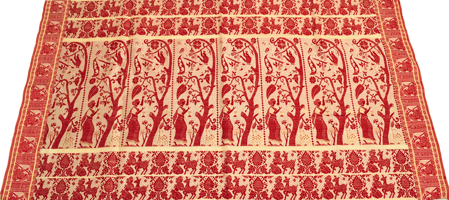 Sushila Vintage Cream Pure Silk Sari Remnant Scrap Baluchari Woven Craft Fabric