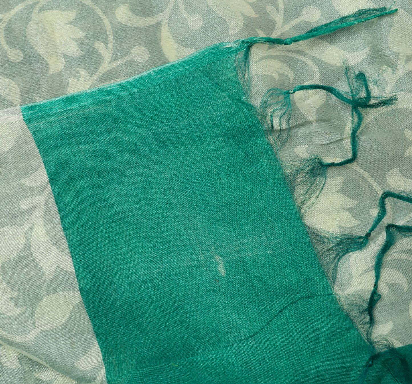 Sushila Vintage Green Dupatta Pure Cotton Printed Long Stole